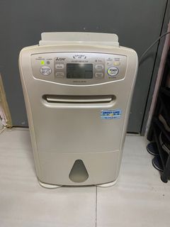 （分類：）位於 。 由 tim1225 提交（商品編號 1222926345，圖片 1）。簡介： 。