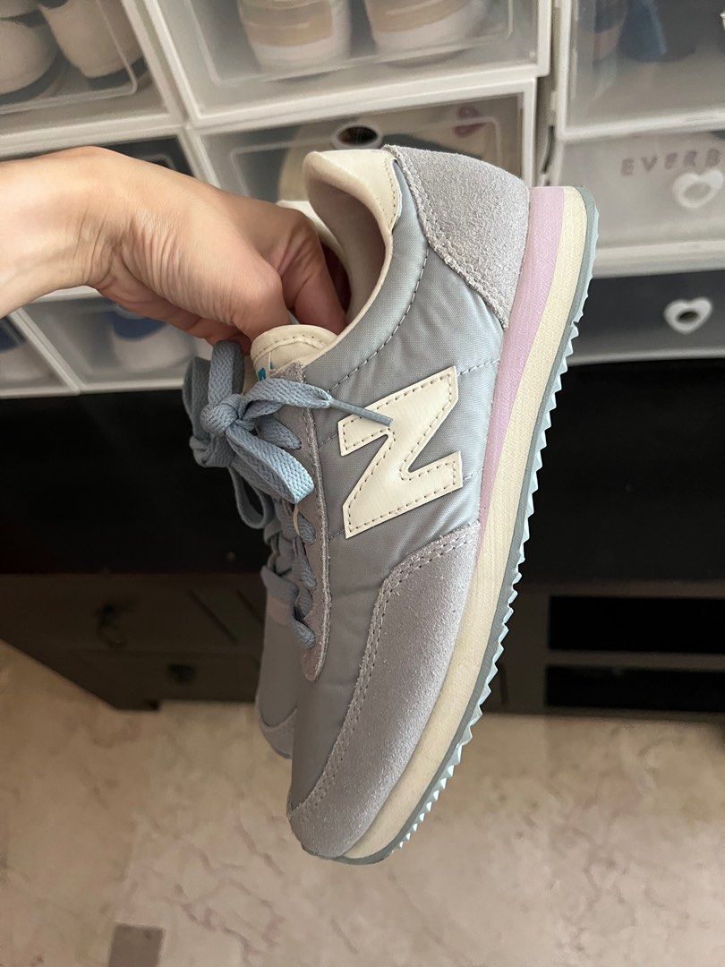 Grey pink new balance 620 cheap