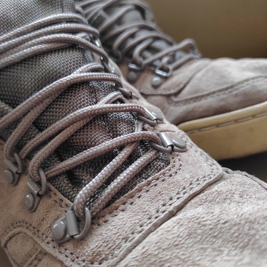 New balance top bot 710