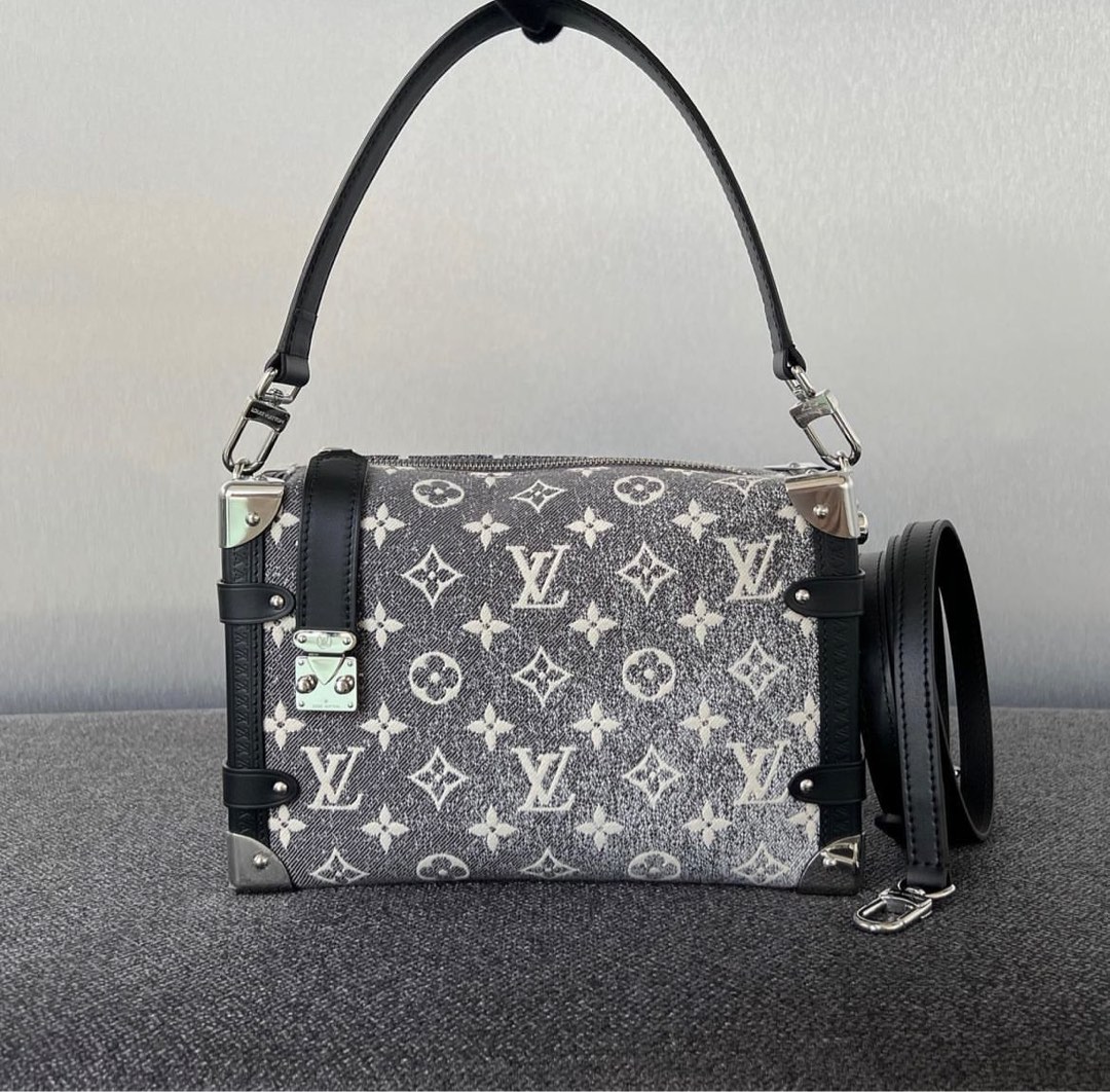 LV Bandoulière XL Monogram Noir, Luxury, Accessories on Carousell