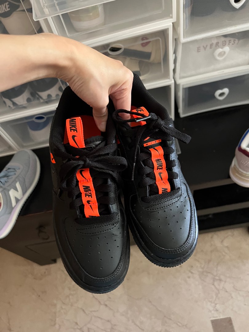 Nike air force sales 1 junior orange