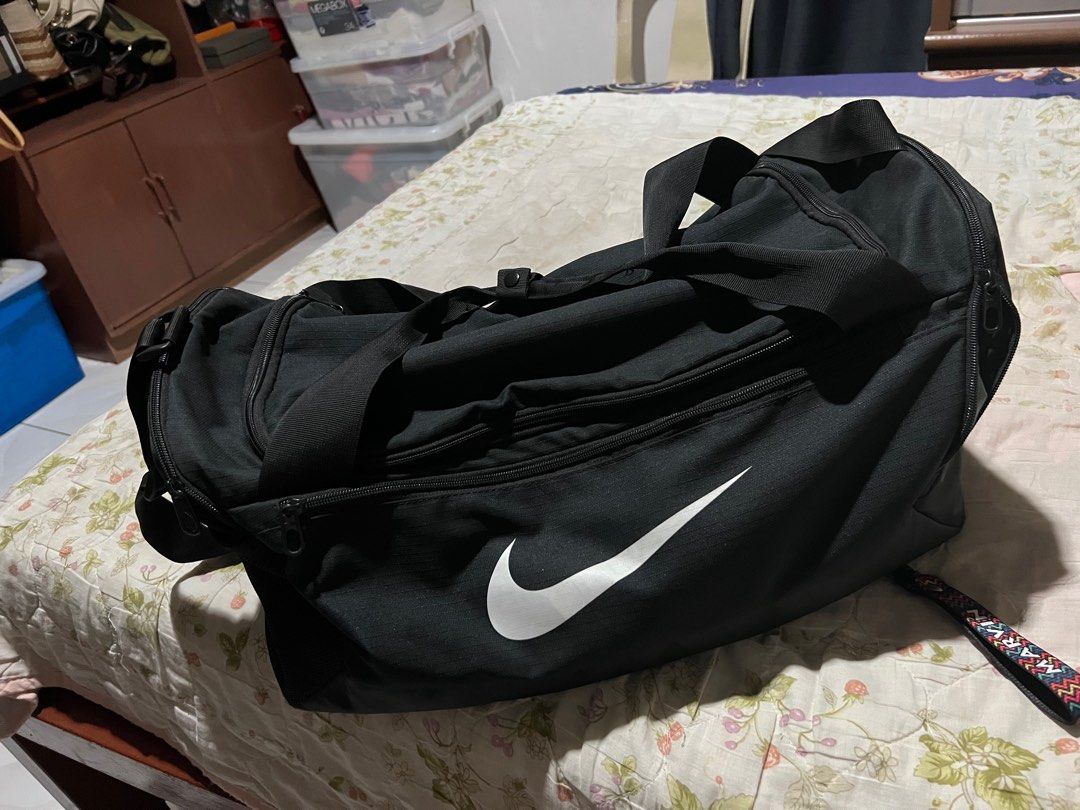Nike Brasilia Duffel Bag Small 41Liters, Sports Equipment, Other Sports  Equipment and Supplies on Carousell