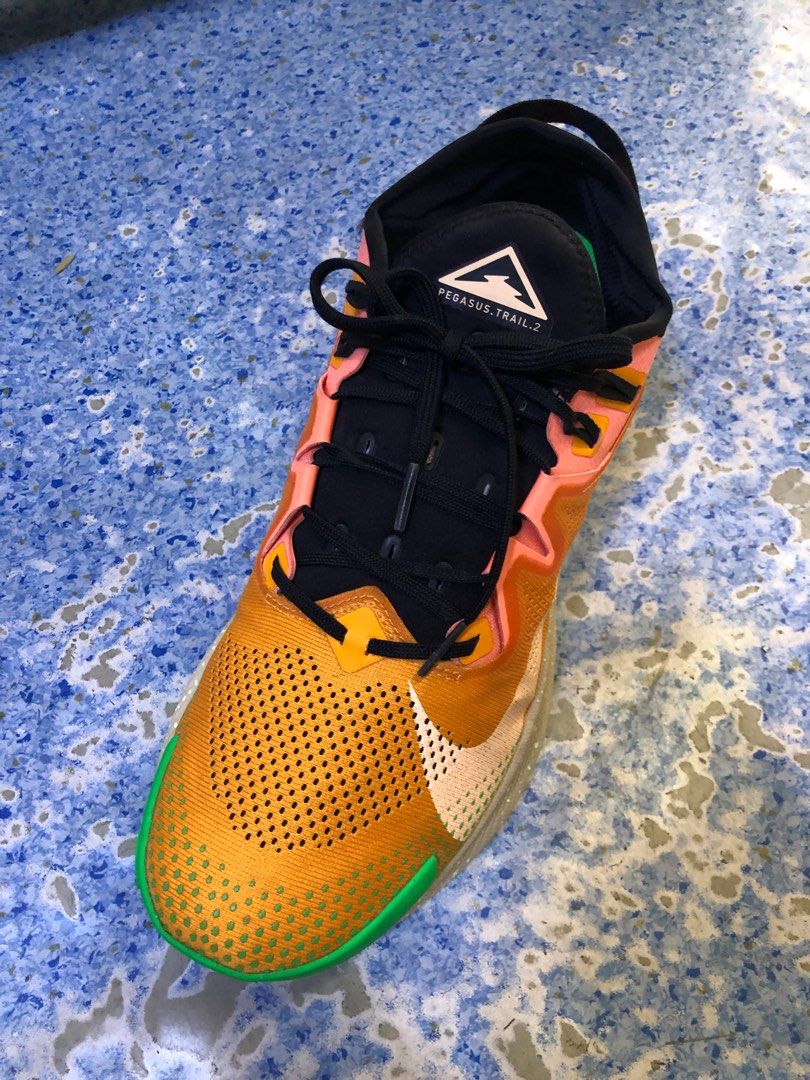 nike pegasus trail 2 kumquat