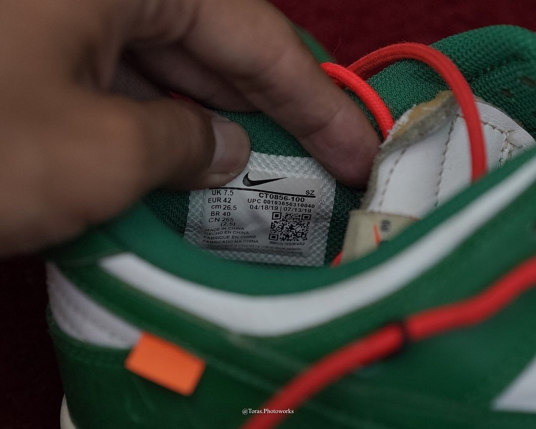 Nike SB Dunk x Off-White Pine Green, Fesyen Pria, Sepatu