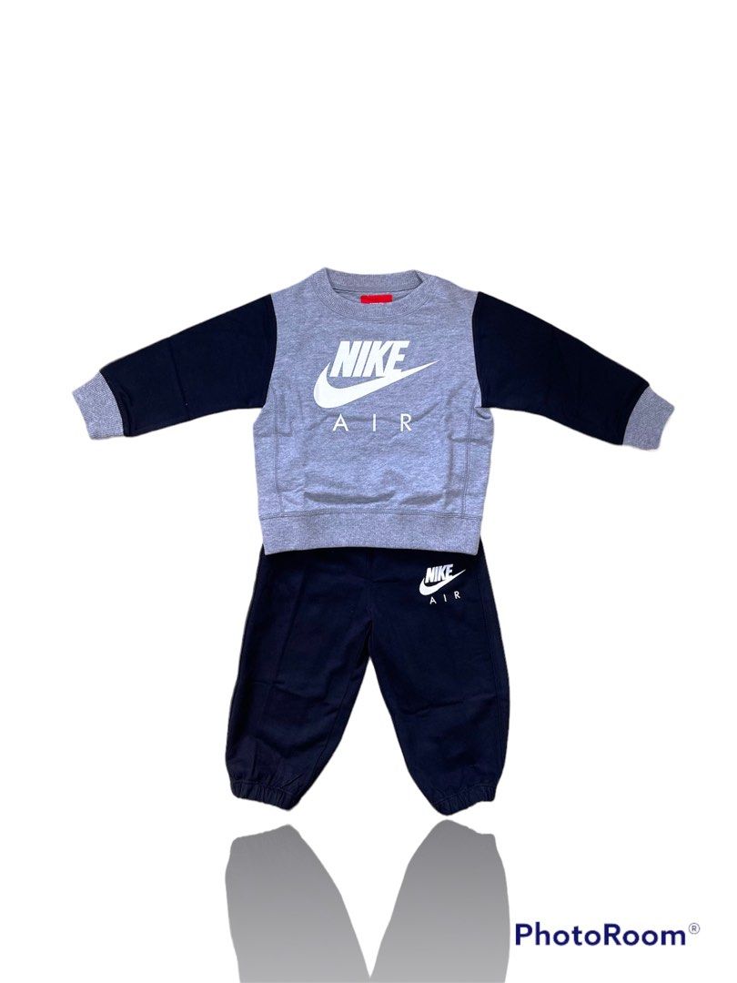 Nike hot sale sweatshirt baby