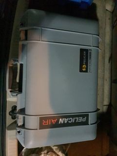 Pelican case model 1485 air without form