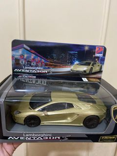 Petron Lamborghini Aventador  Die Cast Car