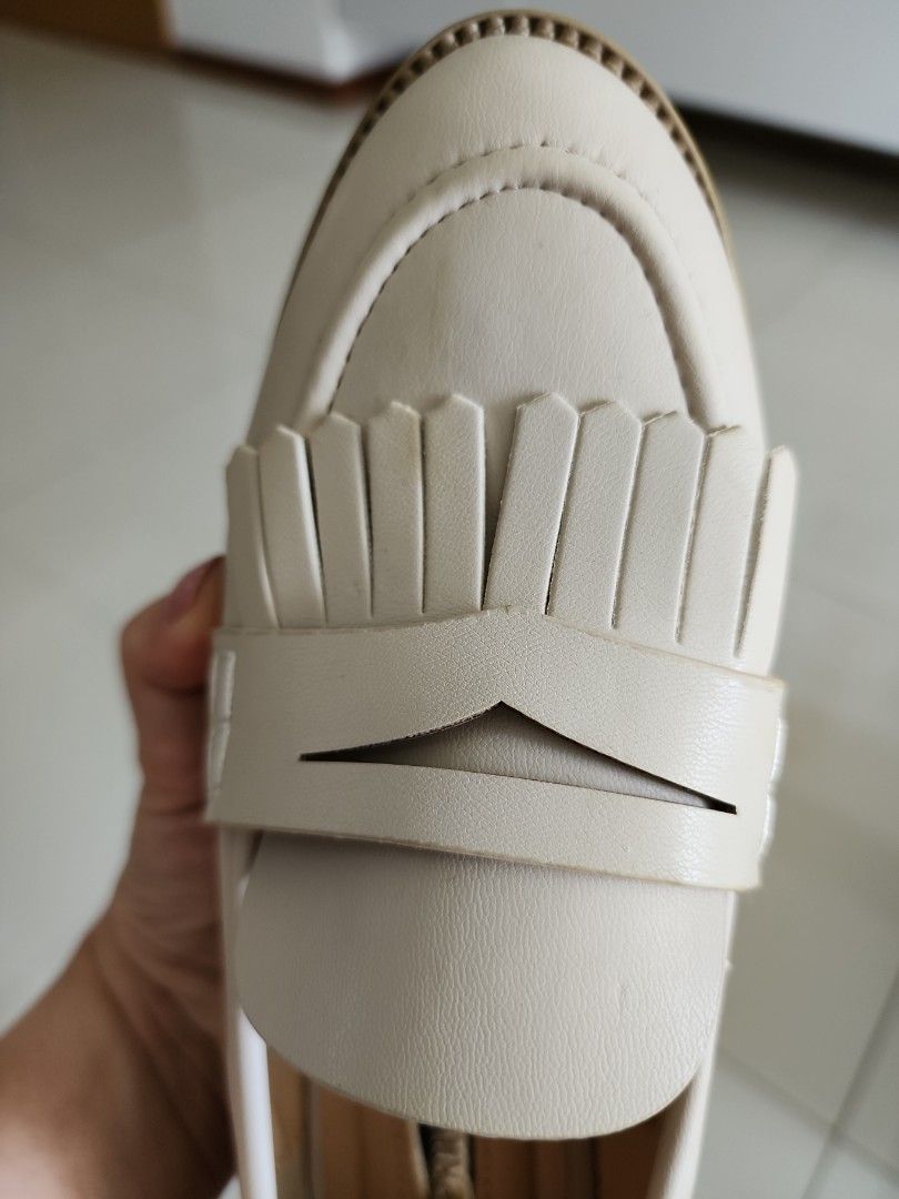 PRIMARK loafer, Women's Fashion, Footwear, Loafers on Carousell