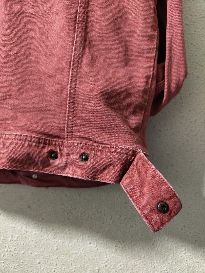 Pull and store bear burgundy jacket