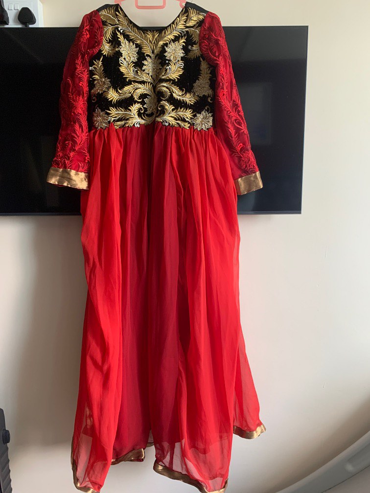 Punjabi dress gown hotsell