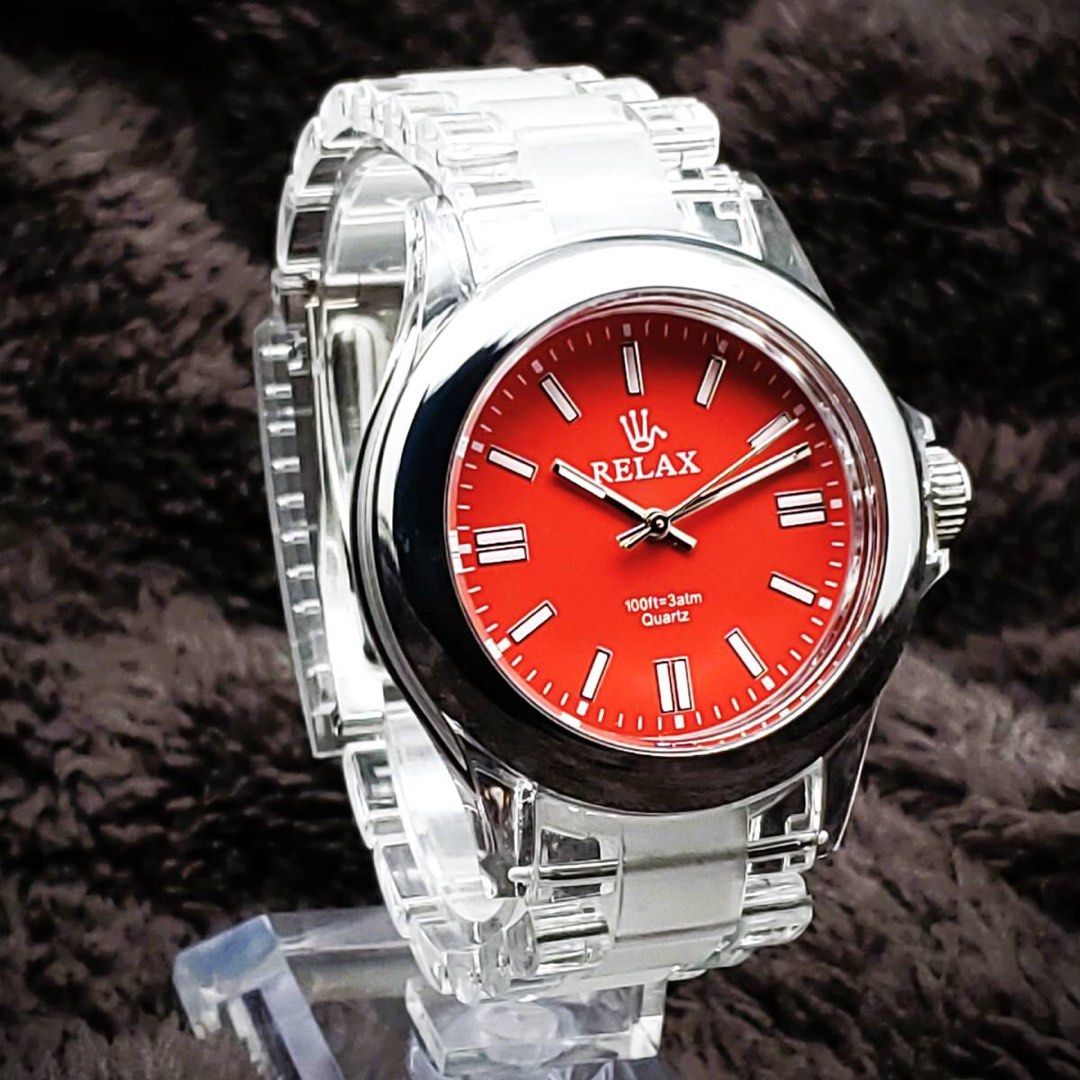 RELAX 手錶中古全新未使用品拆王冠世田谷Oyster Perpetual 紅色面入手