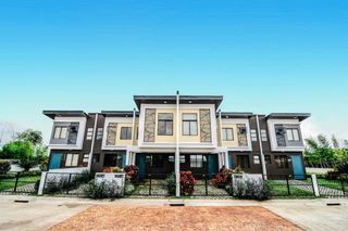 RFO Pampanga Along Mabalacat- Magalang Pampanga Fullyfinished Accessible going Airport