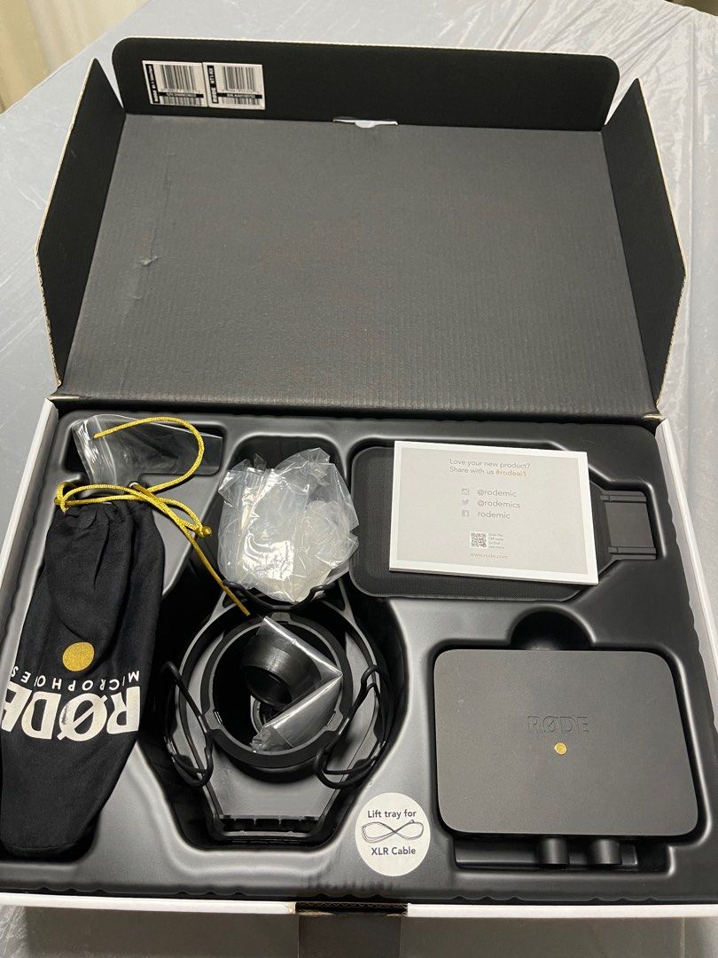 Rode complete studio kit, Audio, Microphones on Carousell