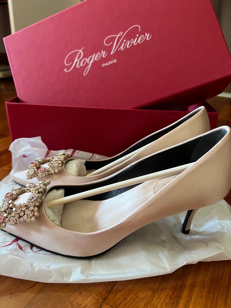 Roger vivier pink pumps clearance