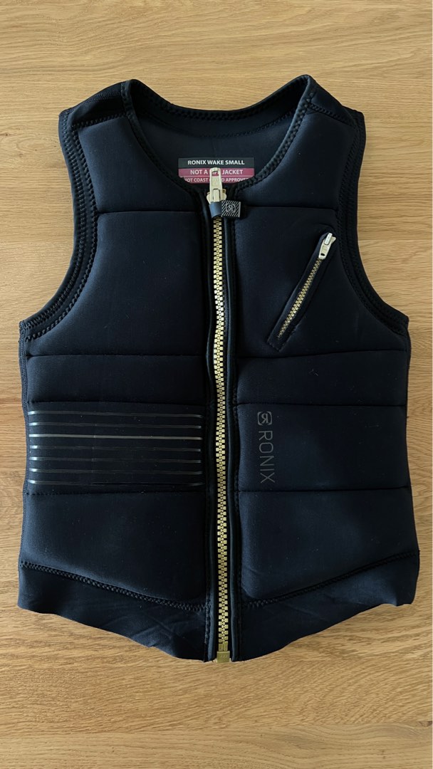 Ronix Wakeboard/Wakesurf impact vest, Sports Equipment, Sports & Games