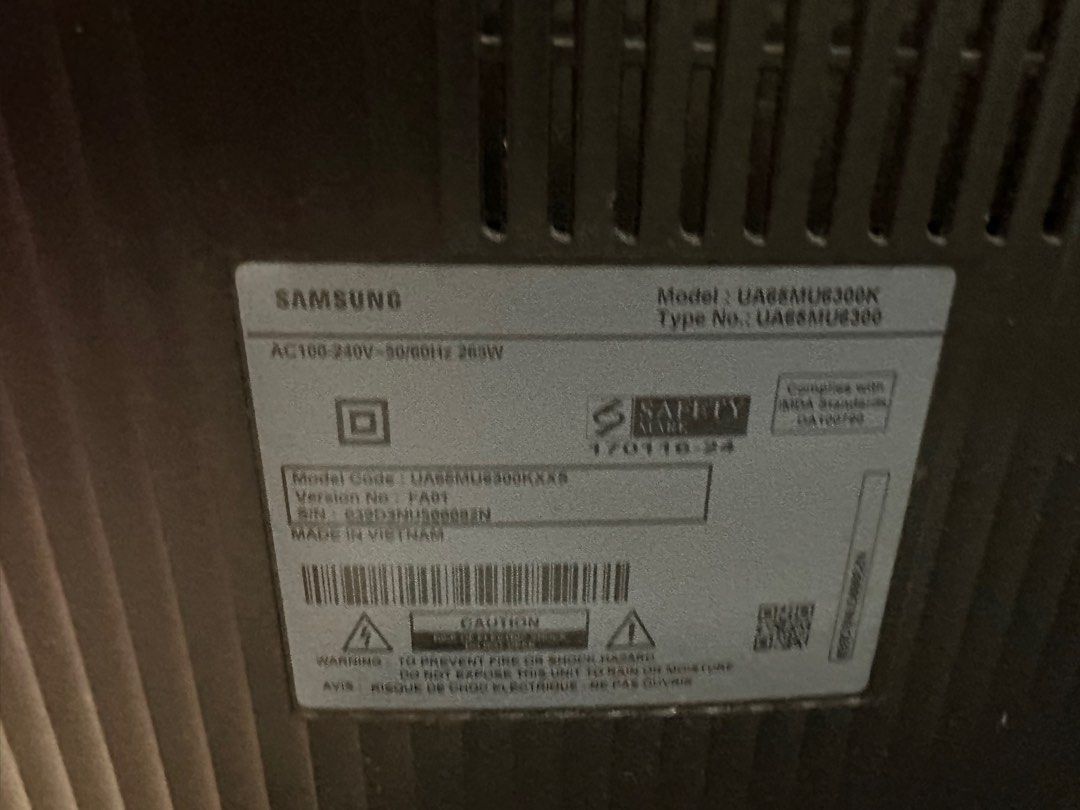 Samsung Smart TV 65 inch curved, TV & Home Appliances, TV