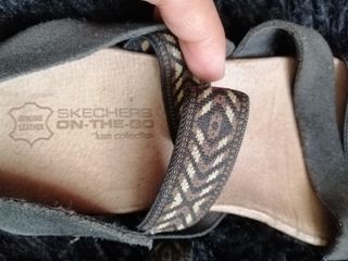 Skechers On-the-Go(leather strap)