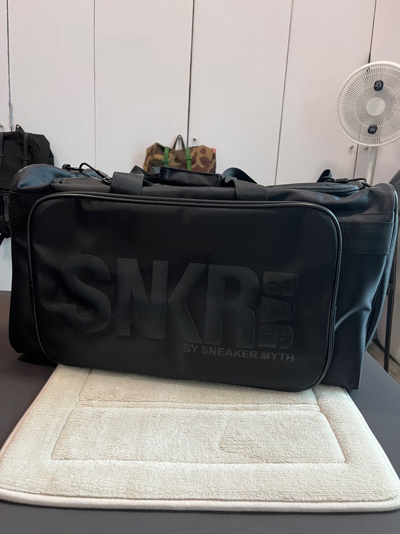 Sneaker duffel bag, Photography, Photography Accessories, Camera Bags