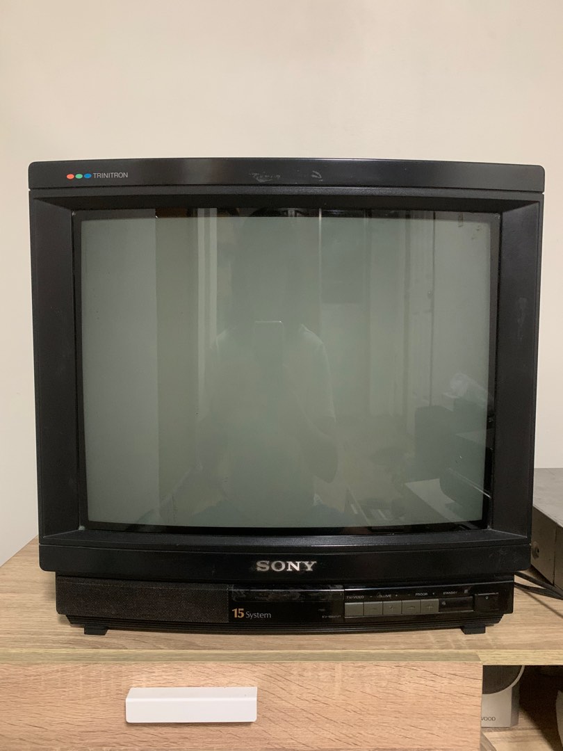Sony crt tv vintage, TV & Home Appliances, TV & Entertainment, TV on