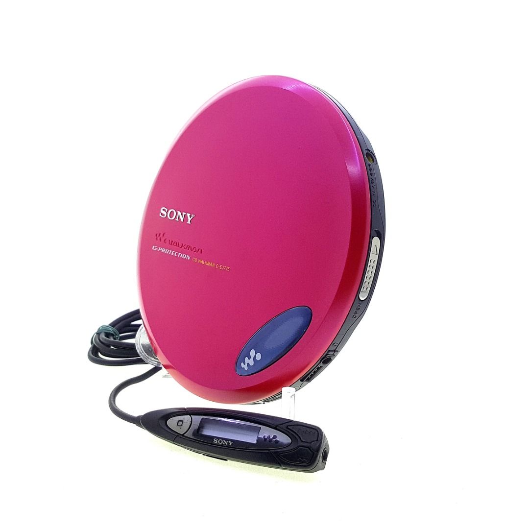 Sony Discman/Walkman D-EJ775 Portable CD player In Excellent Working  Condition