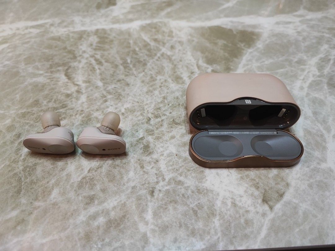 Sony WF 3000 xm3 bluetooth noise cancelling earphone