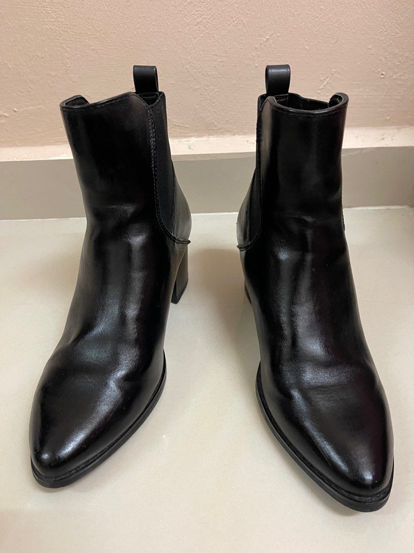 Spurr footwear best sale