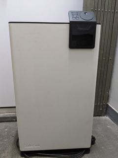 （分類：）位於 。 由 andrewr87 提交（商品編號 1222919479，圖片 1）。簡介： 。