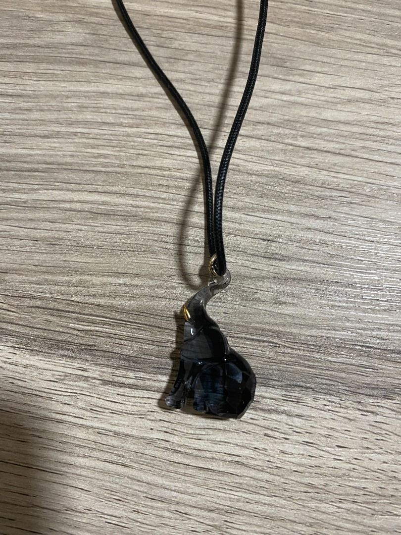 Swarovski Crystal Elephant Necklace SCS 22