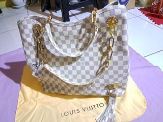 Tas Louis Vuitton