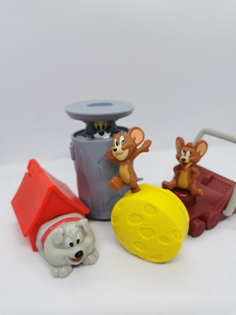 Tom and Jerry McDonald's Toy Cartoon Network, Hobbies & Toys, Toys ...