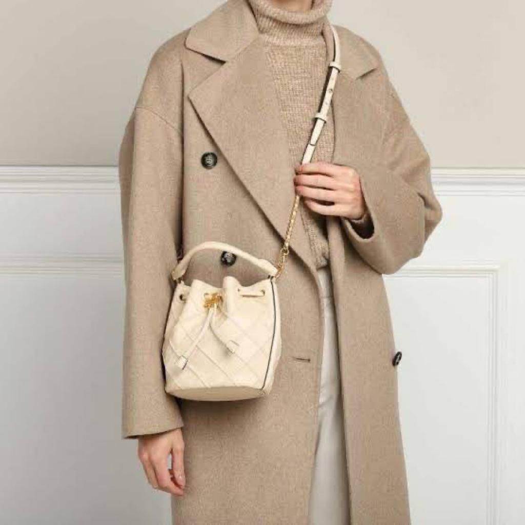 Fleming bucket bag shop