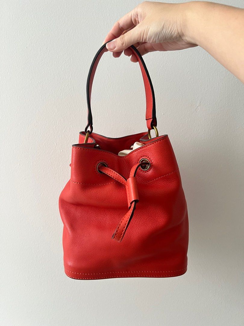 Tory Burch Bucket Bag, Women's Fashion, Bags Wallets, Purses