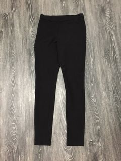 Uniqlo M Black Pants Leggings unused back pockets still sewn up. light comfortable material Clean no pet vegetarian @66lor4TPY