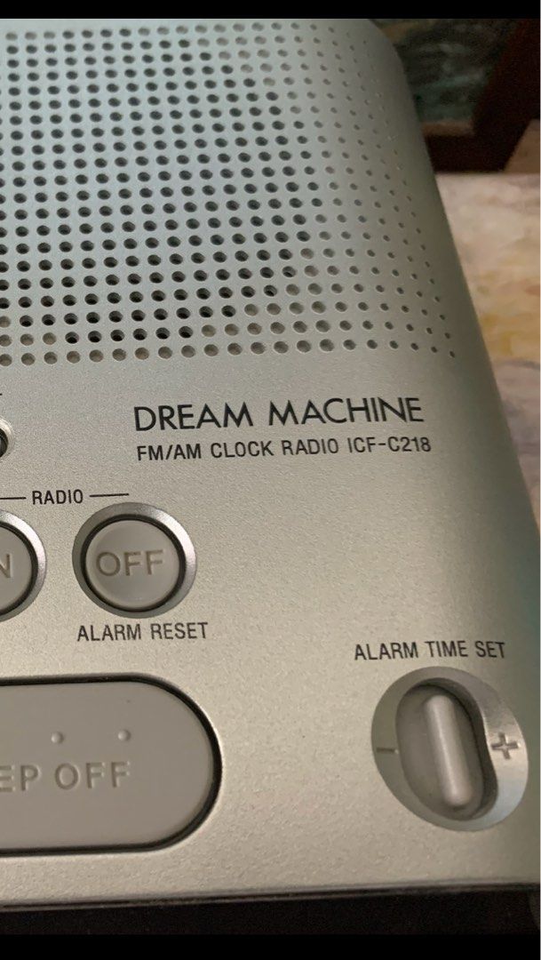 Vintage Sony ICFC218 Dream Machine Alarm Clock Radio With Auto Time