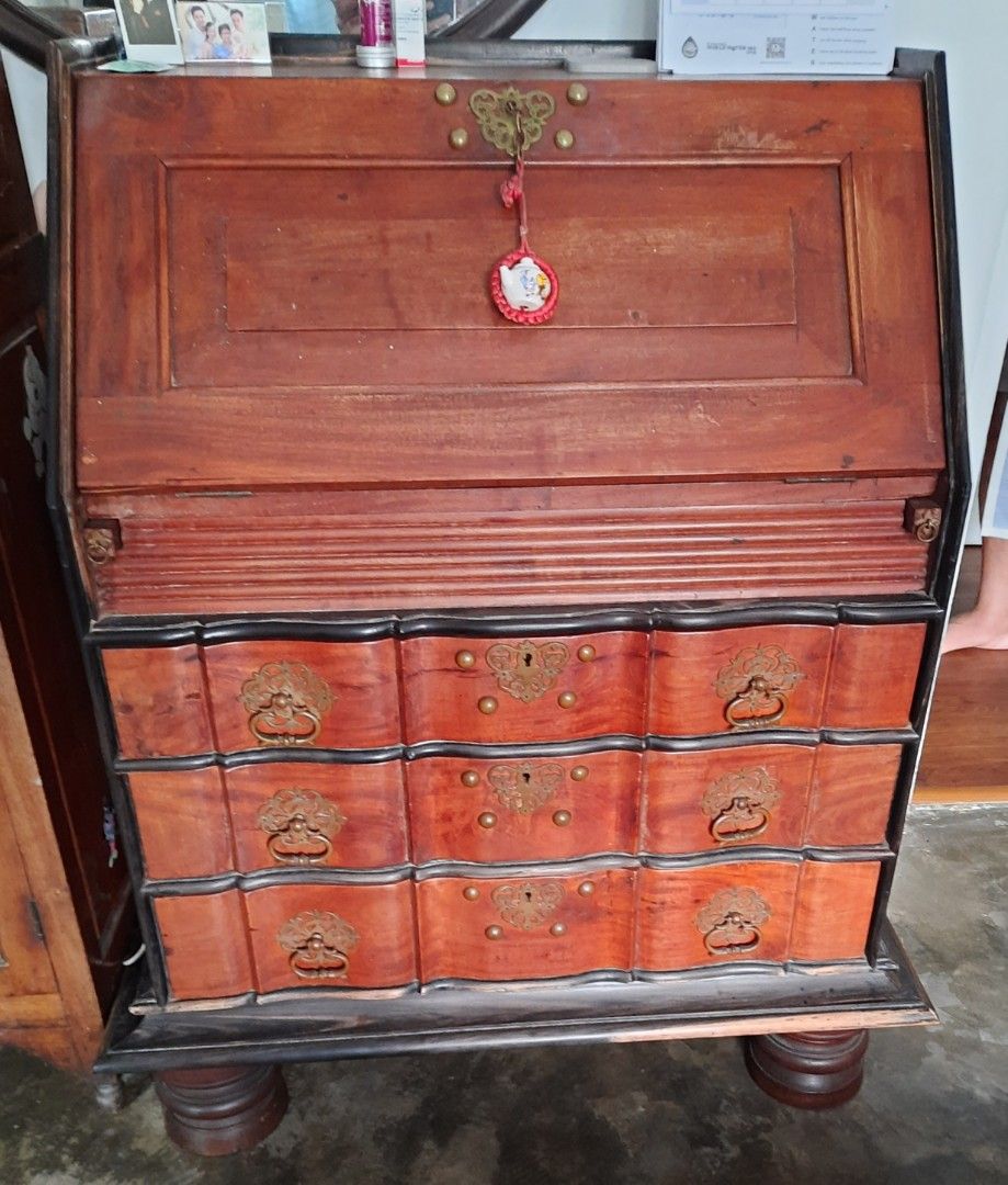 Vintage Study Writing Table, Furniture & Home Living, Furniture, Tables ...