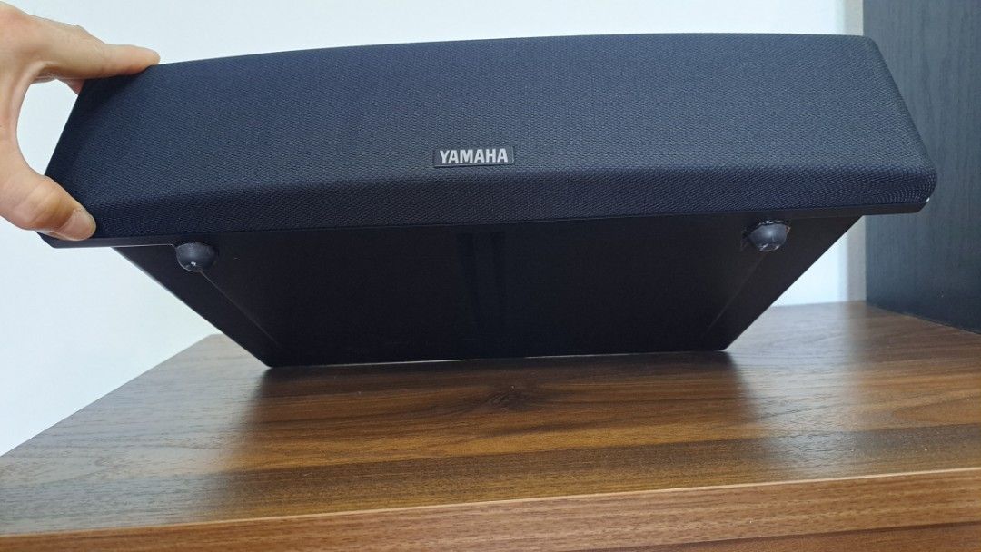 Yamaha center speaker, Audio, Soundbars, Speakers & Amplifiers on Carousell