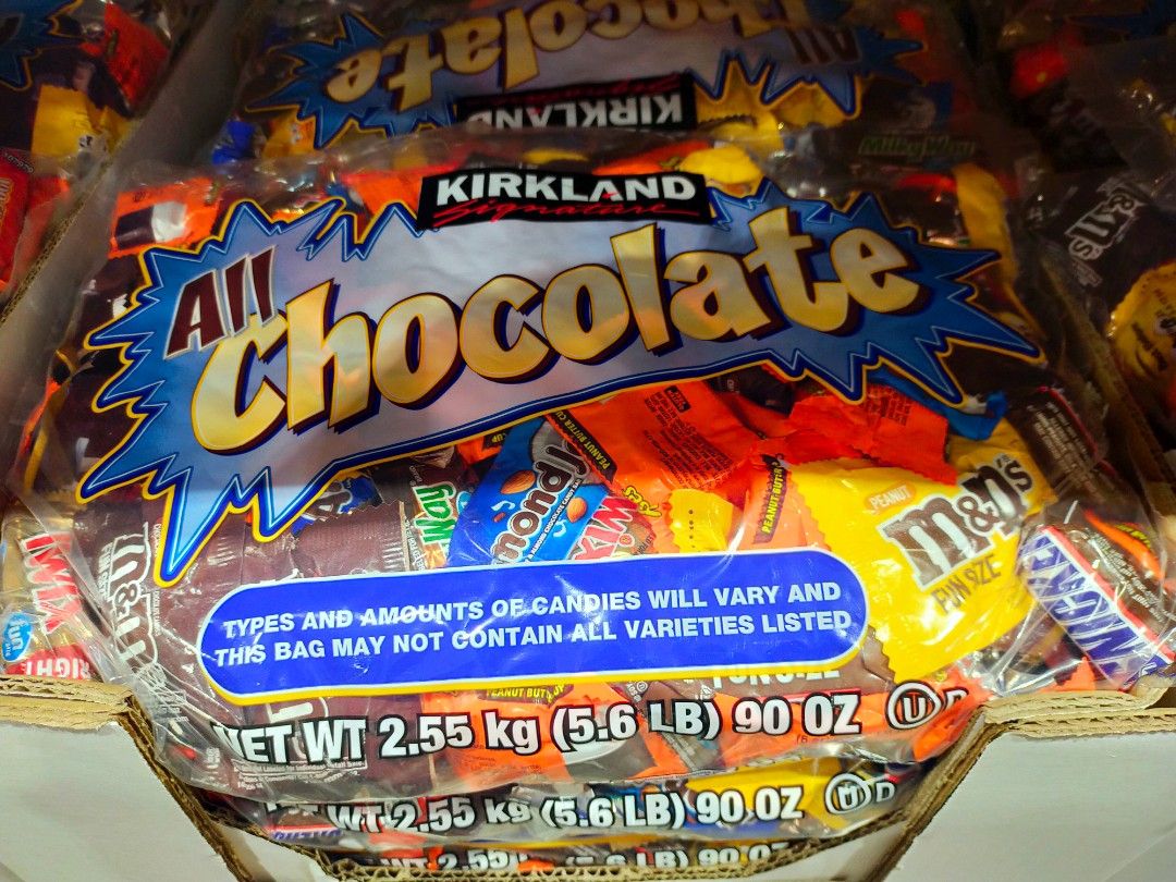 2.55kg Kirkland Signature All Chocolate (Assorted), Food & Drinks