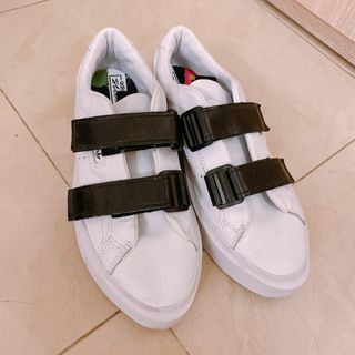 （分類：）位於 。 由 ccfchris 提交（商品編號 1223128281，圖片 1）。簡介： 。