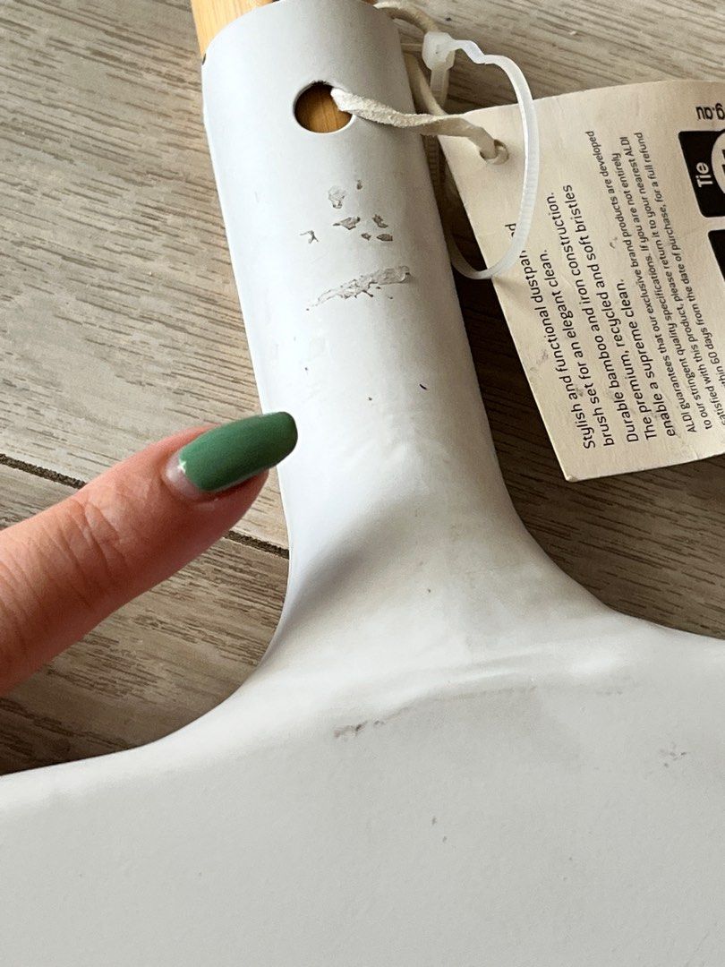 SALE! Aldi Australia Dustpan and Brush Set with issues, Furniture