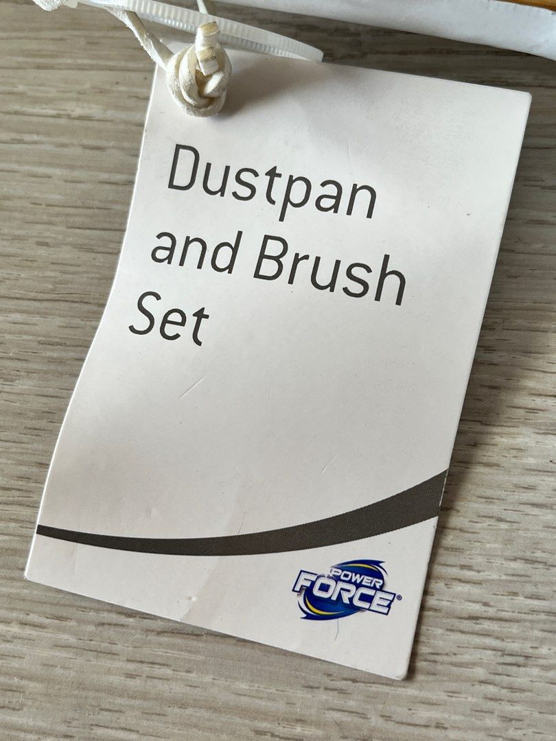 SALE! Aldi Australia Dustpan and Brush Set with issues, Furniture