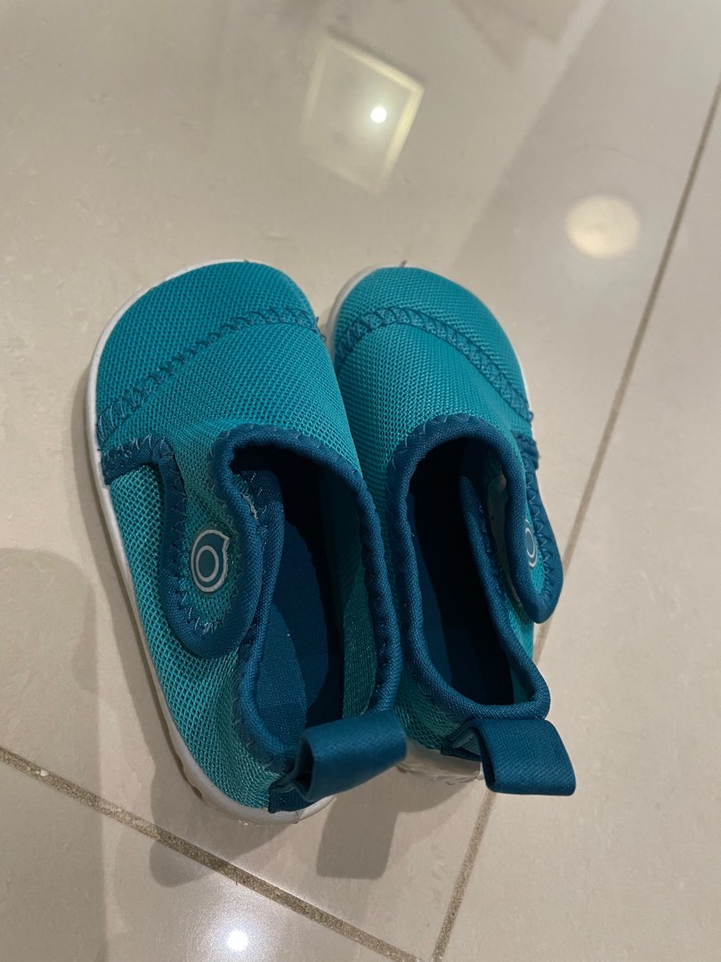Aqua shoes (Decathlon), Babies & Kids, Babies & Kids Fashion on Carousell