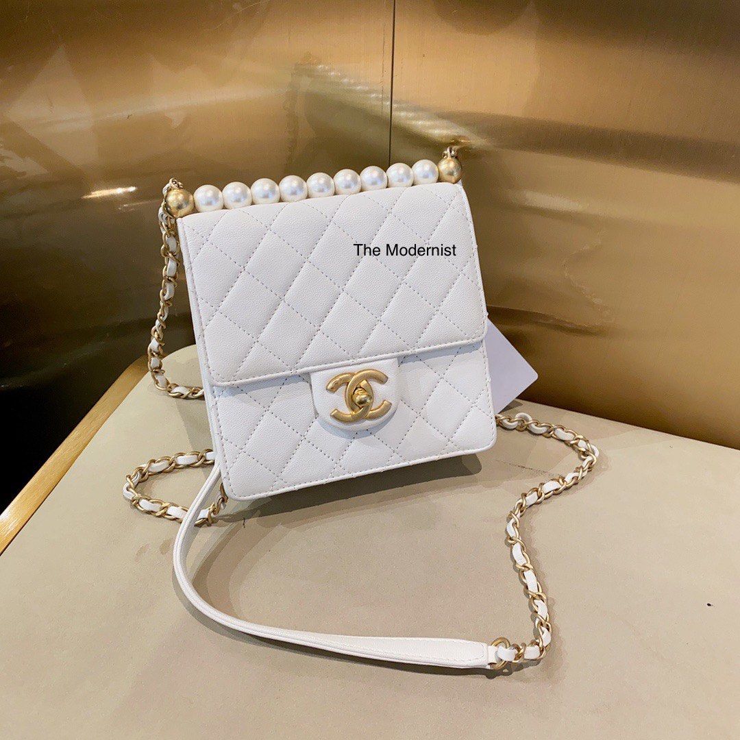 Authentic Chanel Mini Flap Bag with Pearls 2019 Collection, Luxury, Bags &  Wallets on Carousell