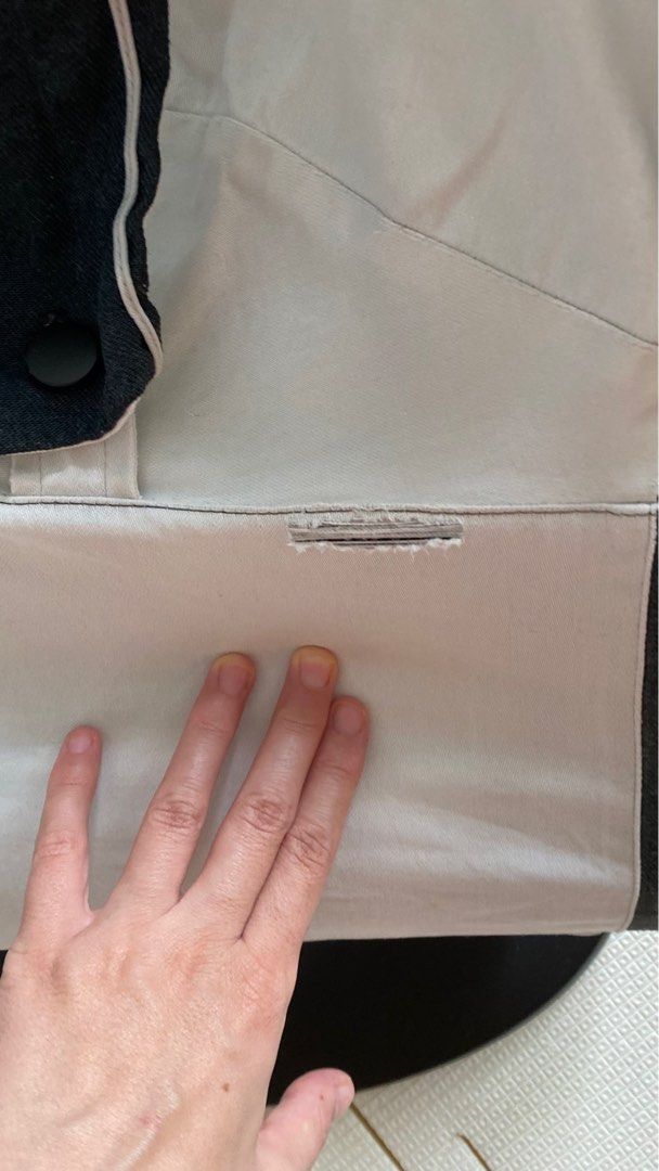 Baby Bjorn bouncer, Babies & Kids, Baby Nursery & Kids Furniture, Kids