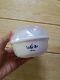 Baby Flo Powder Puff Case Container