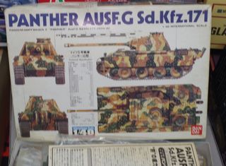 绝版-Bandai-福萬-0055597- no.6-1/48-PANTHER AUSF. G SDKFZ. 171w/interiors-made in Japan-M-300