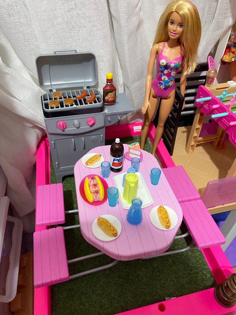 Barbie picnic hotsell table playset