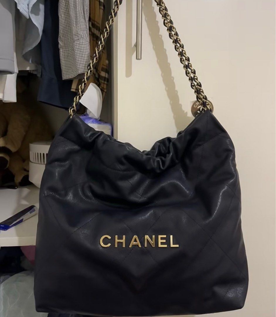 Chanel Bag, Navy Shiny Calfskin Quilted Chanel 22