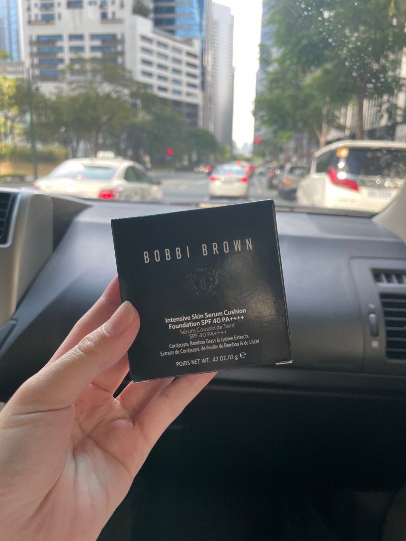 Bobbi Brown Cushion Foundation SPF40++ (Category: Makeup) located in Quezon City. Submitted by yayforclothes (Listing ID 1223081738, Image 1). Description: Bobbi Brown Intensive Skin Serum Cushion Foundation SPF40++ Shade: Light Never been used Rfs: need more funds.