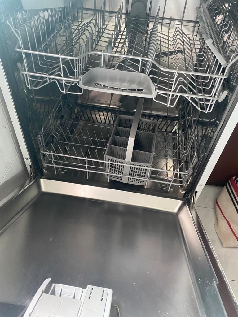 Bosch 24 Wide Top Control 48 Decibel Dishwasher With Bar