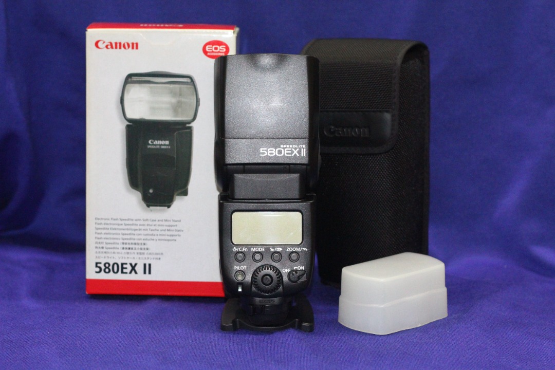 Canon 580 EX II, Photography, Photography Accessories, Flashes on Carousell